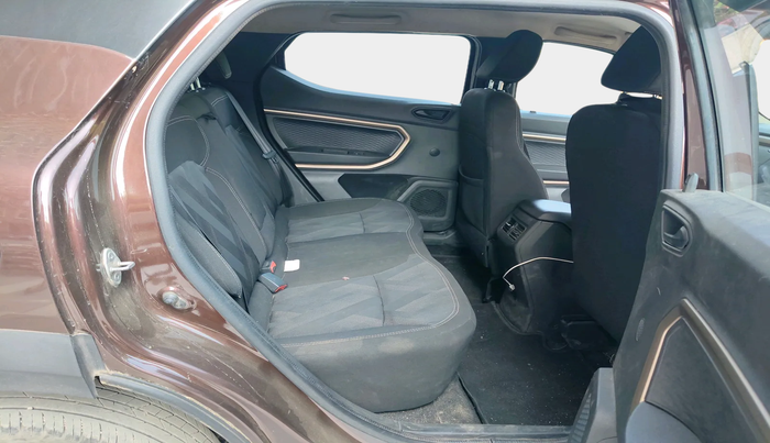 2022 Renault Kiger RXT MT, Petrol, Manual, 51,569 km, interior