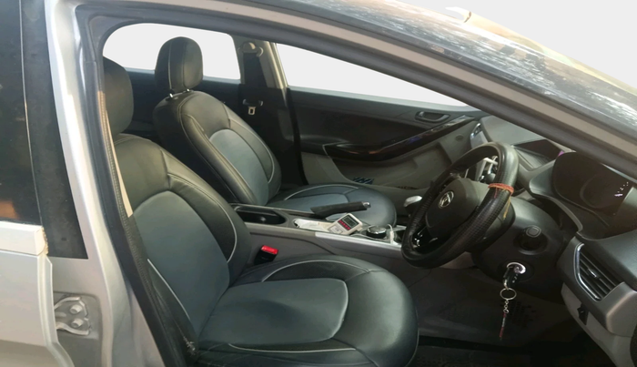 2018 Tata NEXON XT PETROL, Petrol, Manual, 60,731 km, interior