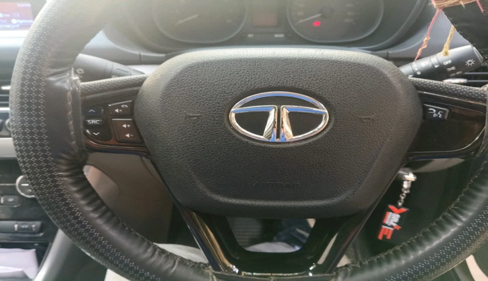 2018 Tata NEXON XT PETROL, Petrol, Manual, 60,731 km, interior