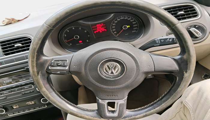2012 Volkswagen Vento HIGHLINE PETROL AT, Petrol, Automatic, 67,125 km, interior