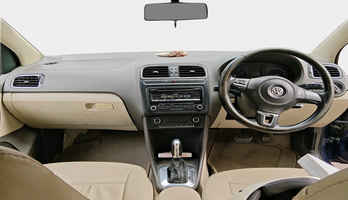 2012 Volkswagen Vento HIGHLINE PETROL AT, Petrol, Automatic, 67,125 km, interior