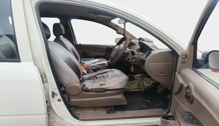 2010 Mahindra Xylo E4, Diesel, Manual, 1,93,357 km, interior