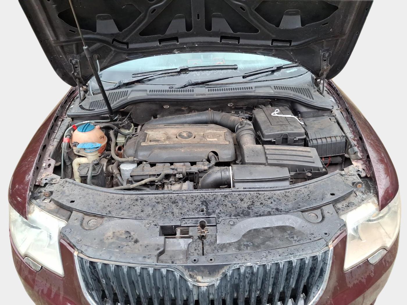 2011 Skoda Superb ELEGANCE 1.8 TSI AT, Petrol, Automatic, 73,217 km, exterior