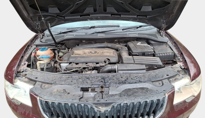 2011 Skoda Superb ELEGANCE 1.8 TSI AT, Petrol, Automatic, 73,217 km, exterior