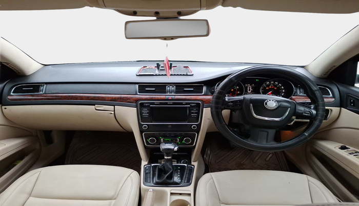 2011 Skoda Superb ELEGANCE 1.8 TSI AT, Petrol, Automatic, 73,217 km, interior