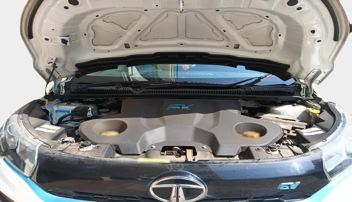 2022 Tata NEXON EV XZ PLUS, Electric, Automatic, 30,521 km, exterior