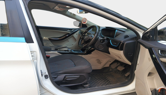 2022 Tata NEXON EV XZ PLUS, Electric, Automatic, 30,521 km, interior
