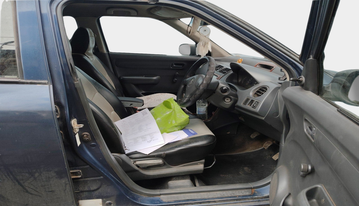 2010 Maruti Swift Dzire LXI, Petrol, Manual, 1,25,009 km, interior