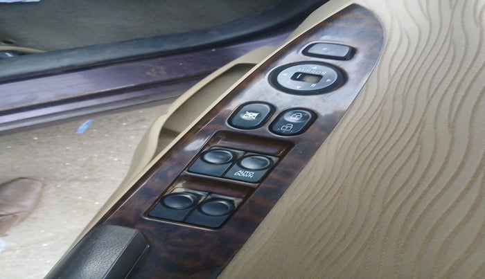 2012 Hyundai Verna FLUIDIC 1.6 VTVT SX, Petrol, Manual, 1,21,371 km, interior