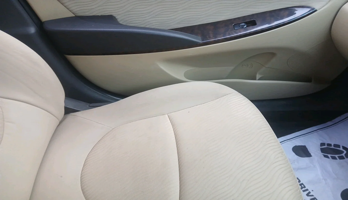 2012 Hyundai Verna FLUIDIC 1.6 VTVT SX, Petrol, Manual, 1,21,371 km, interior