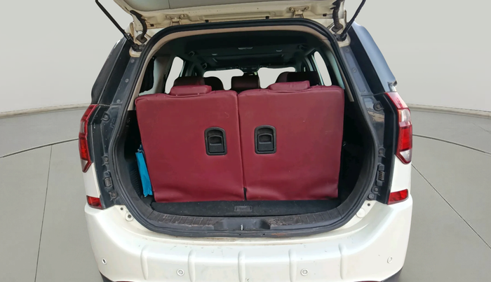 2019 Mahindra XUV500 W9, Diesel, Manual, 79,888 km, exterior