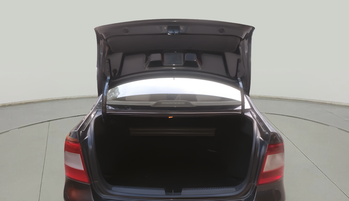 2016 Skoda Rapid AMBITION 1.5 TDI AT, Diesel, Automatic, 89,079 km, exterior