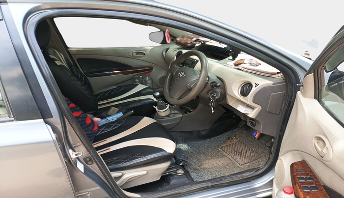 2014 Toyota Etios VD, Diesel, Manual, 2,34,454 km, interior