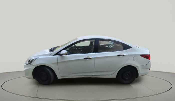 2012 Hyundai Verna FLUIDIC 1.6 VTVT, Petrol, Manual, 1,38,000 km, exterior