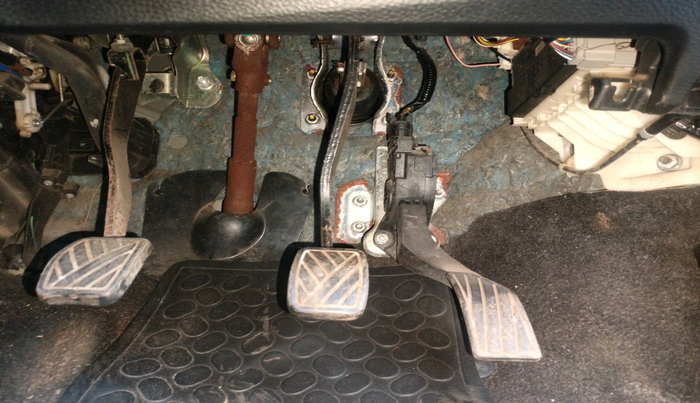 2013 Maruti Swift VXI, Petrol, Manual, 41,210 km, interior