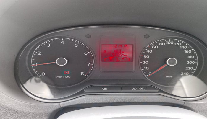 2013 Volkswagen Vento HIGHLINE PETROL AT, Petrol, Automatic, 56,054 km, interior