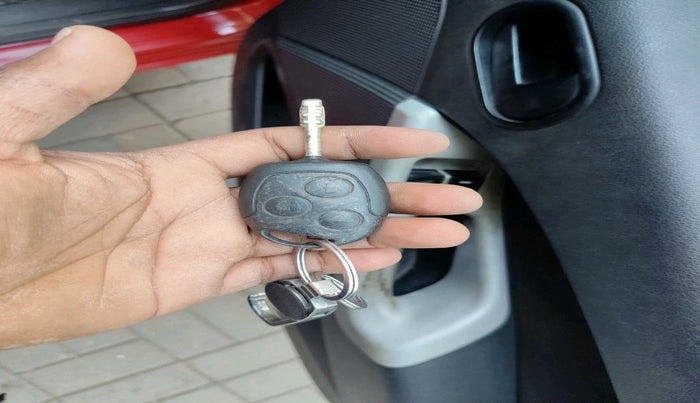 2011 Ford Figo TITANIUM 1.4 DIESEL, Diesel, Manual, 1,18,732 km, interior