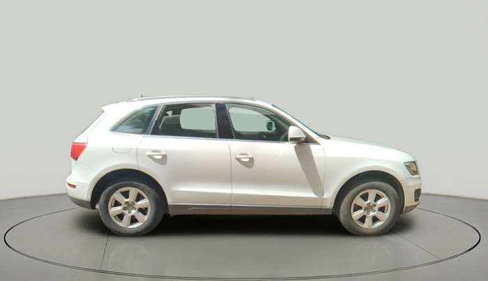 2010 Audi Q5 3.0 TDI QUATTRO, Diesel, Automatic, 11,00,000 km, exterior