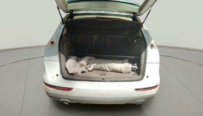 2010 Audi Q5 3.0 TDI QUATTRO, Diesel, Automatic, 11,00,000 km, exterior