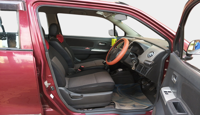 2011 Maruti Wagon R 1.0 LXI, Petrol, Manual, 38,789 km, interior