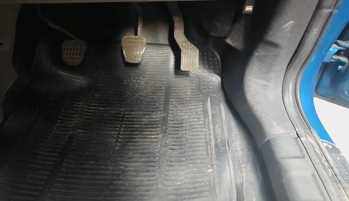 2018 Tata NEXON XZ PLUS PETROL, Petrol, Manual, 29,999 km, interior