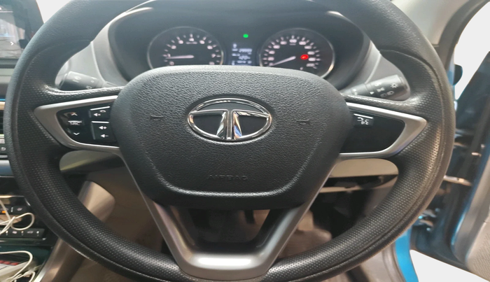 2018 Tata NEXON XZ PLUS PETROL, Petrol, Manual, 29,999 km, interior