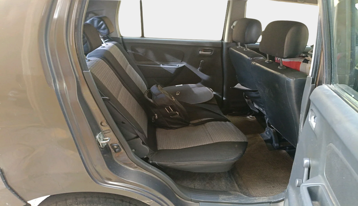 2011 Maruti Wagon R 1.0 LXI, Petrol, Manual, 46,645 km, interior