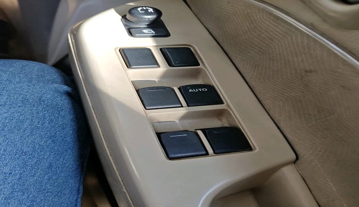 2017 Maruti Ertiga VXI CNG, Petrol, Manual, 88,330 km, interior