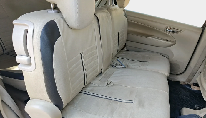 2017 Maruti Ertiga VXI CNG, Petrol, Manual, 88,330 km, interior