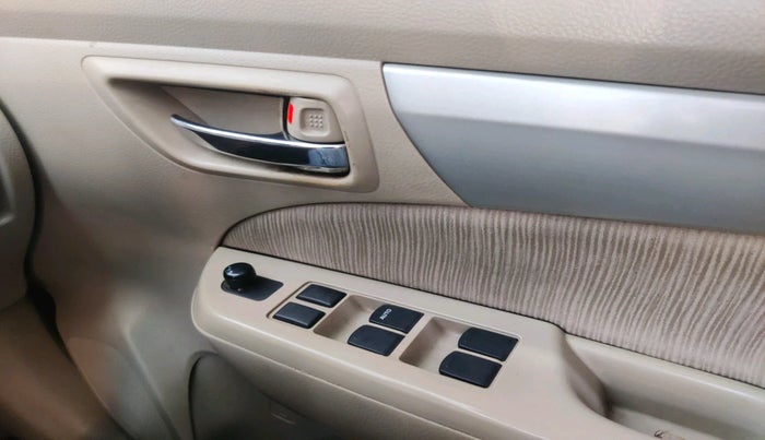 2013 Maruti Ertiga VXI, CNG, Manual, 1,58,813 km, interior