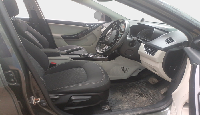 2020 Tata NEXON XZA PLUS SUNROOF DIESEL, Diesel, Automatic, 16,034 km, interior