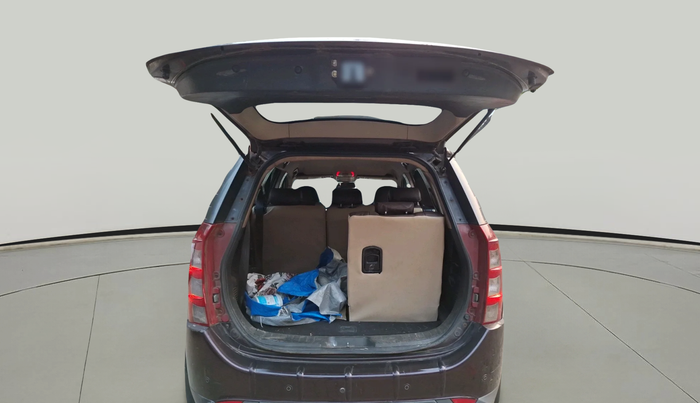 2012 Mahindra XUV500 W8, Diesel, Manual, 1,64,850 km, exterior