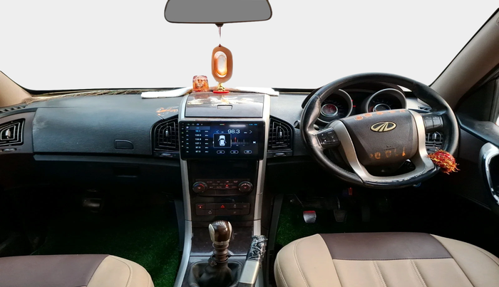 2012 Mahindra XUV500 W8, Diesel, Manual, 1,64,850 km, interior