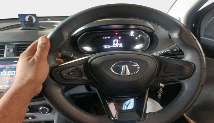 2023 Tata Tiago XT PETROL, Petrol, Manual, 21,606 km, interior