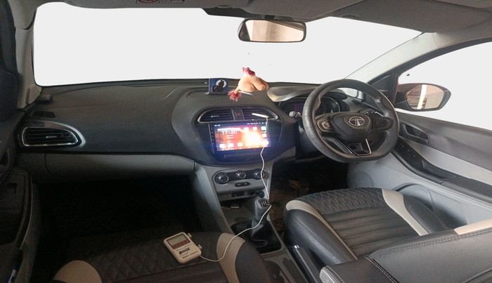 2023 Tata Tiago XT PETROL, Petrol, Manual, 21,606 km, interior
