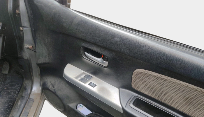 2013 Maruti Wagon R 1.0 LXI CNG, Petrol, Manual, 68,334 km, interior