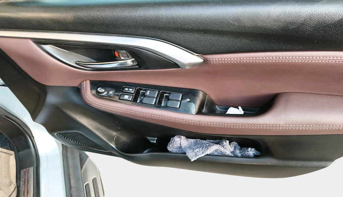 2024 Maruti Grand Vitara ALPHA SMART HYBRID AT, Petrol, Automatic, 3,515 km, interior