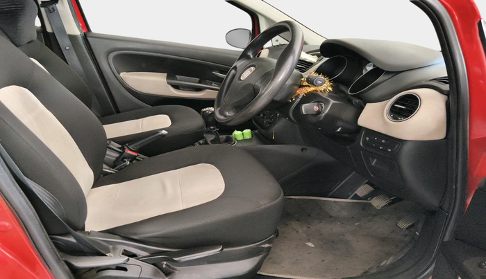 2016 Fiat Punto EVO DYNAMIC 1.2, Petrol, Manual, 59,469 km, interior