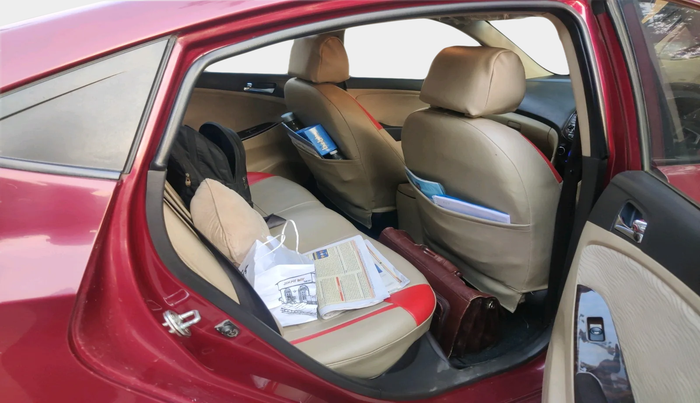 2014 Hyundai Verna FLUIDIC 1.6 CRDI SX, Diesel, Manual, 1,05,389 km, interior