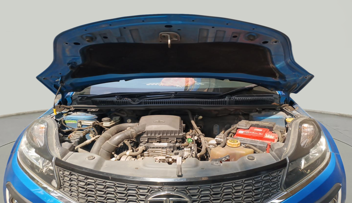 2017 Tata NEXON XZ PLUS PETROL, Petrol, Manual, 68,348 km, exterior