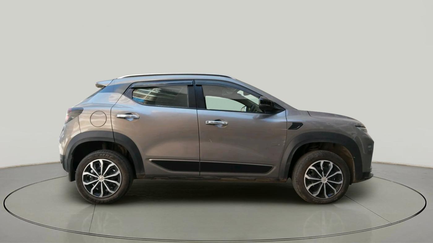 2021 Renault Kiger RXL MT, Petrol, Manual, 16,495 km, exterior