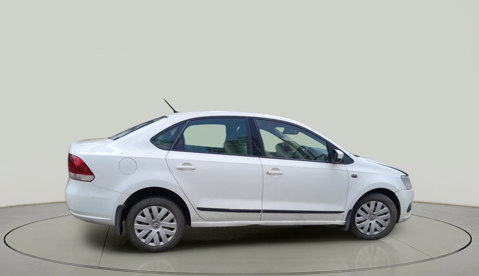 2014 Volkswagen Vento COMFORTLINE 1.6, Petrol, Manual, 2,77,771 km, exterior