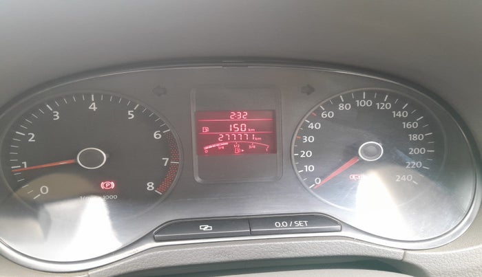 2014 Volkswagen Vento COMFORTLINE 1.6, Petrol, Manual, 2,77,771 km, interior