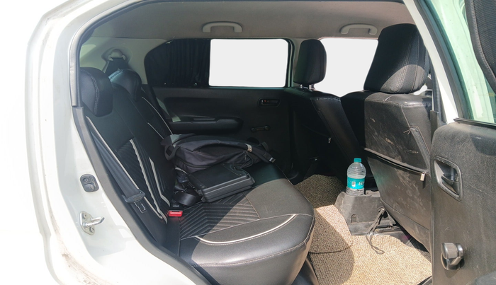 2017 Maruti IGNIS SIGMA 1.2, Petrol, Manual, 1,04,171 km, interior