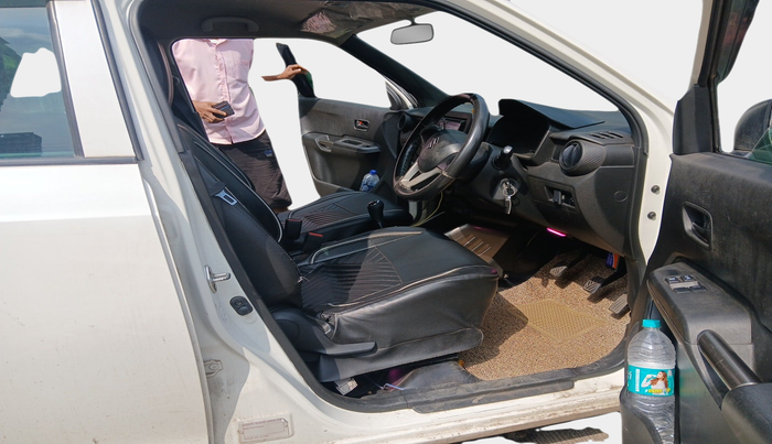 2017 Maruti IGNIS SIGMA 1.2, Petrol, Manual, 1,04,171 km, interior