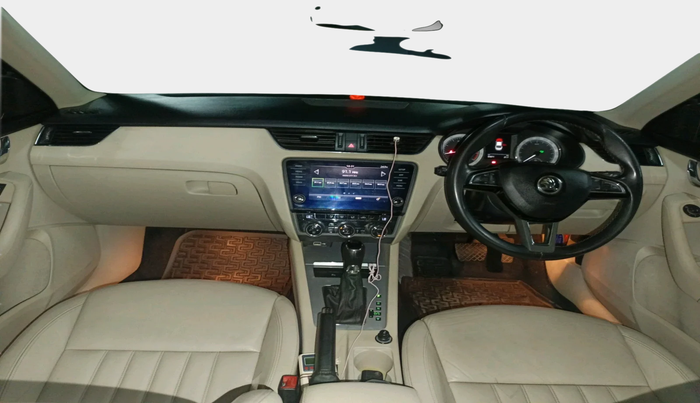 2019 Skoda Octavia STYLE 1.8 TSI AT, Petrol, Automatic, 64,875 km, interior