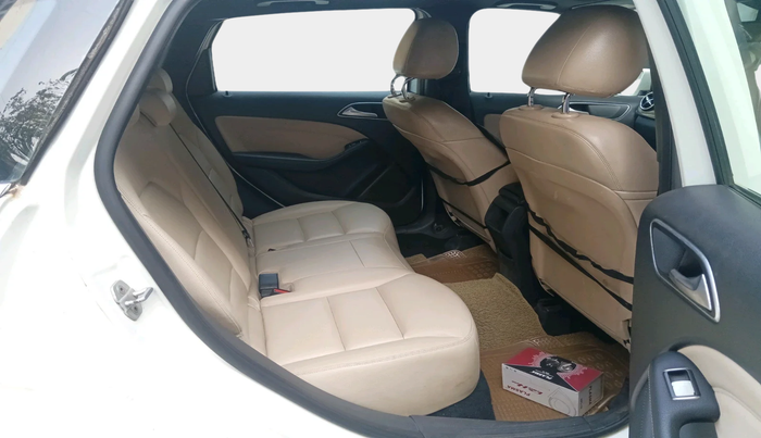 2012 Mercedes Benz B Class B 180 SPORTS PETROL, Petrol, Automatic, 58,852 km, interior