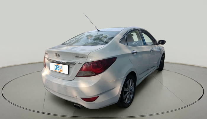 2012 Hyundai Verna FLUIDIC 1.6 CRDI SX, Diesel, Manual, 1,75,552 km, exterior