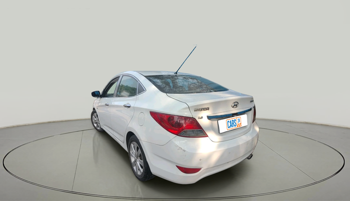 2012 Hyundai Verna FLUIDIC 1.6 CRDI SX, Diesel, Manual, 1,75,552 km, exterior