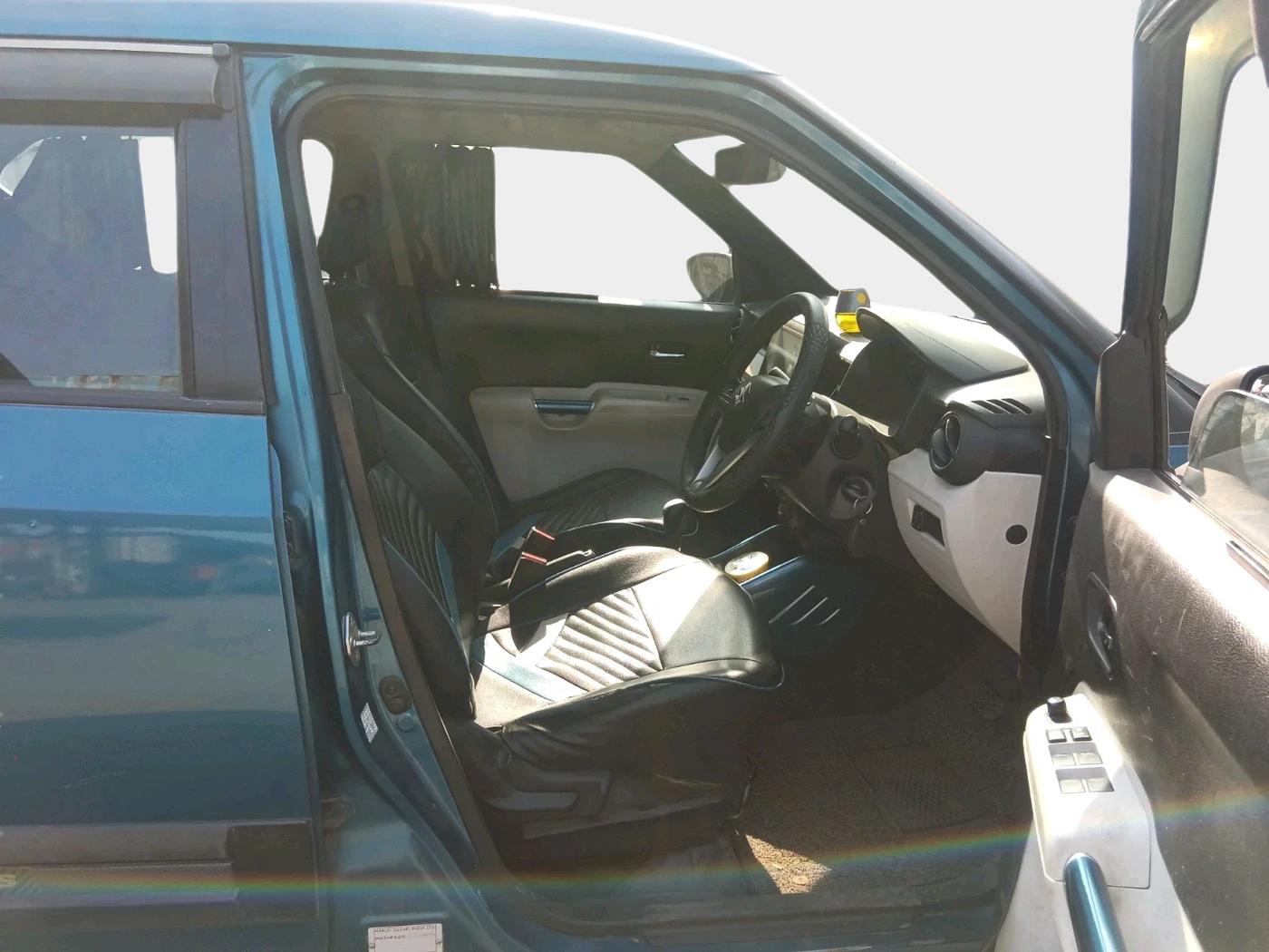 2017 Maruti IGNIS DELTA 1.2 AMT, CNG, Automatic, 88,305 km, interior